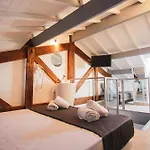 Lion Blanc Otel 3*