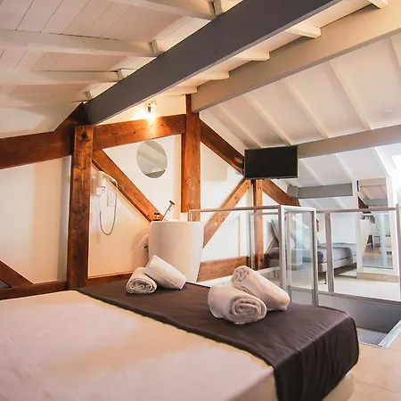 Lion Blanc Готель 3*