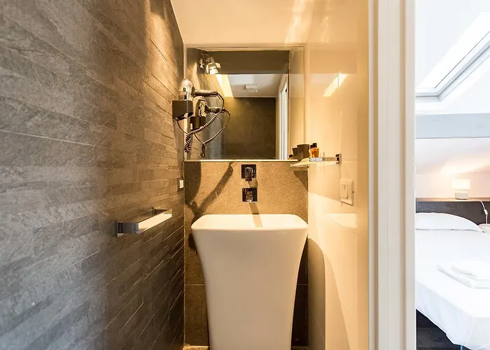 Lion Blanc Hotel Saint Tropez